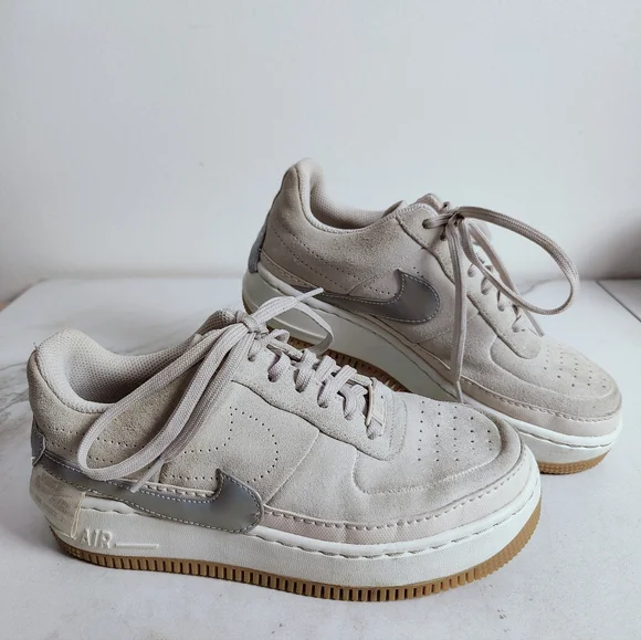 EUC Nike Wmn's Air Force Jester Low Desert Sand Platinum Suede